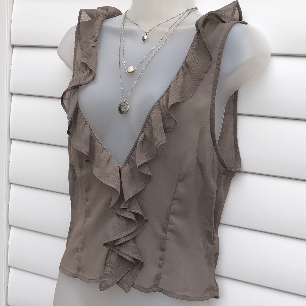 NWT Lioness Taupe Ruffle V-Neck Cami - Picture 4 of 8